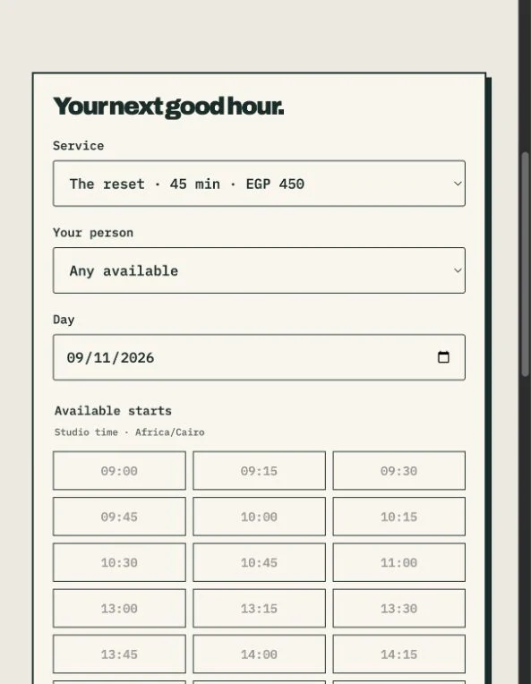 AT8 appointment demo with service, staff, and availability choices